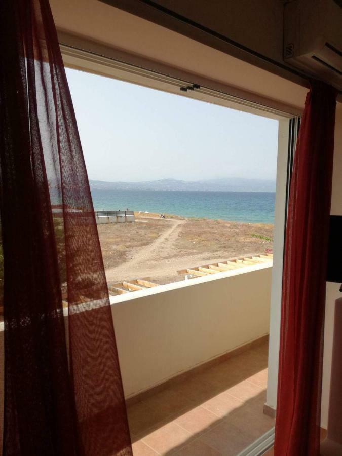 לוטראקי Villa Seabreeze מראה חיצוני תמונה